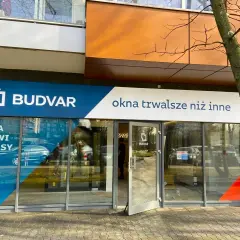 Salon okien i drzwi Budvar w Warszawie.